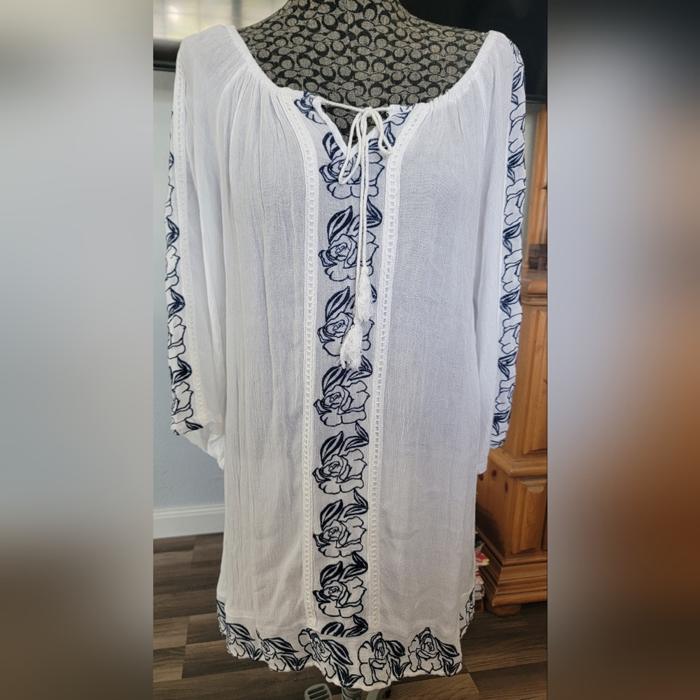 27/7 Comfort Embroidered Dress